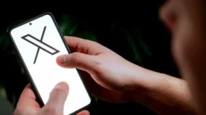 Elon Musk’s X Accepts UK Hate Speech Rules 2026.